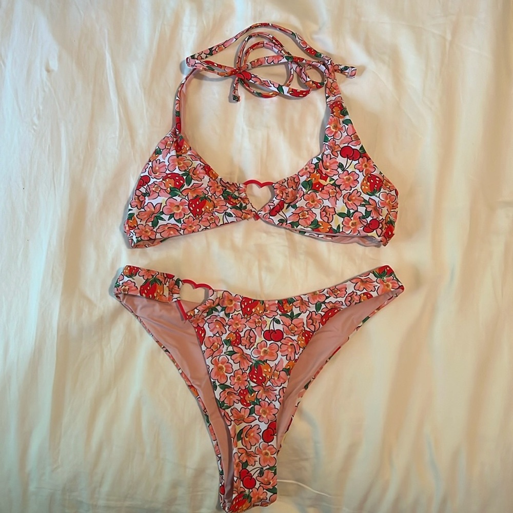 Blackbough Strawberry Berry Cherry Thea Pink Bikini Set - Picture 3 of 5